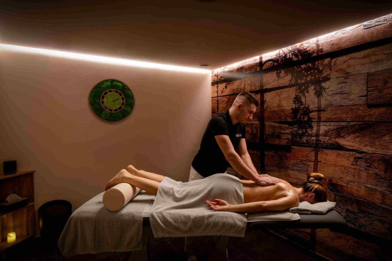 Wellness Ondrasuv Dvur 4*